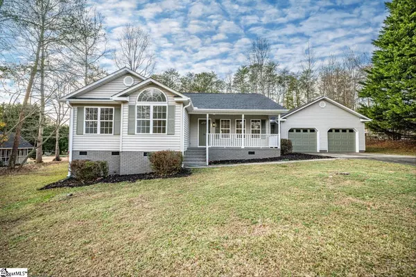 26 Starview Road, Travelers Rest, SC 29690