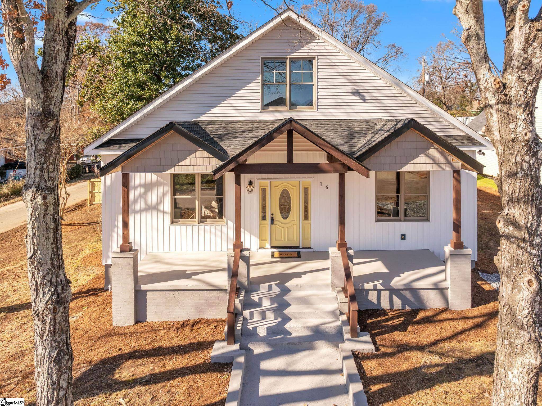 16 Elmwood Avenue, Greenville, SC 29611-5406