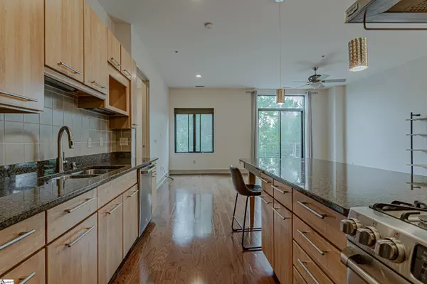 Greenville, SC 29601,500 E McBee Street