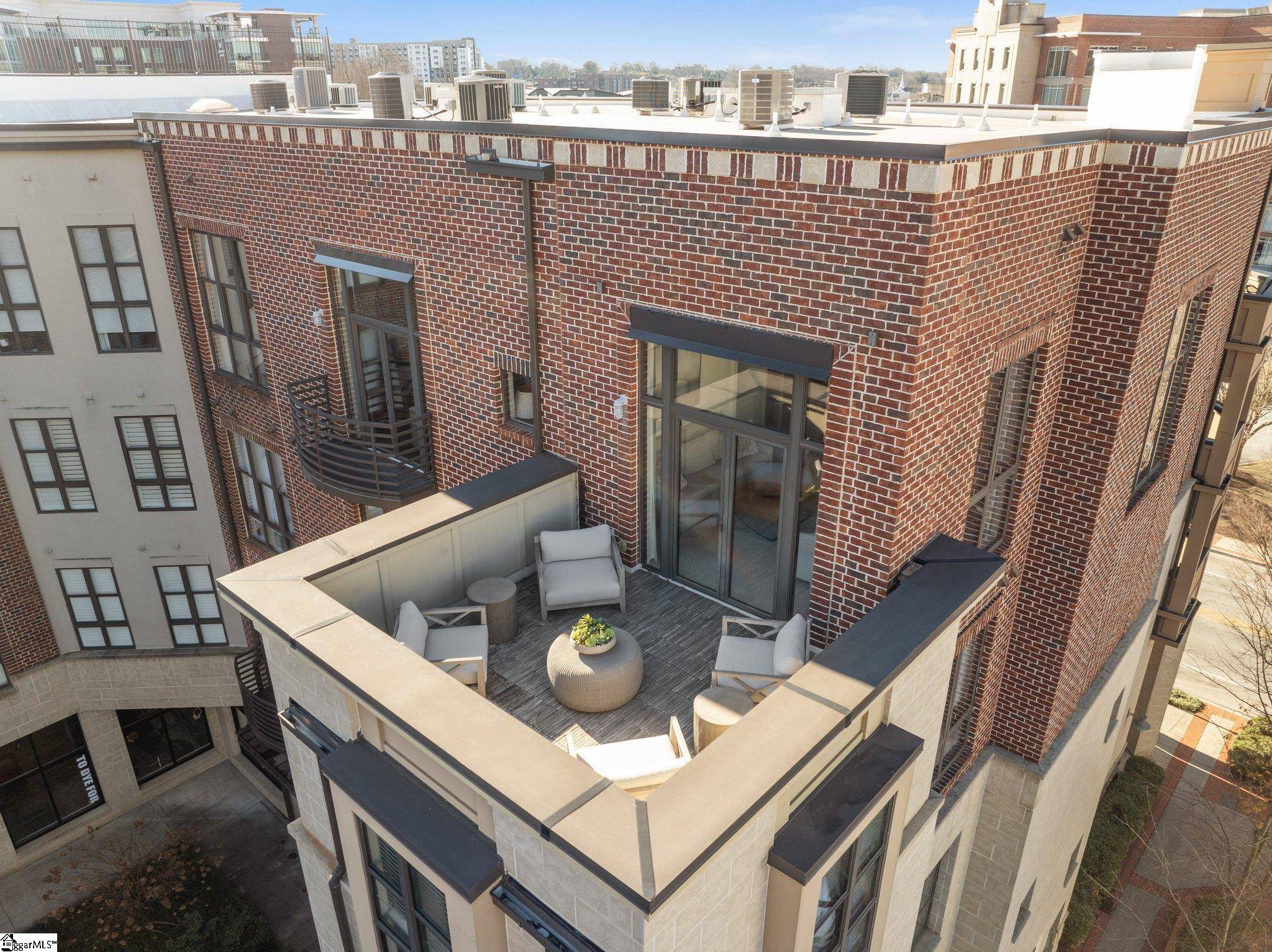 Greenville, SC 29601,101 W Court Street