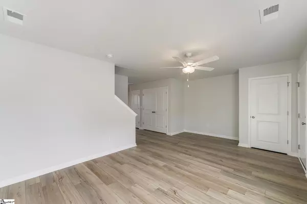 Spartanburg, SC 29307,679 Blossom Run