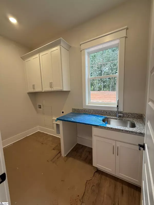 Travelers Rest, SC 29690,7 Halowell Lane