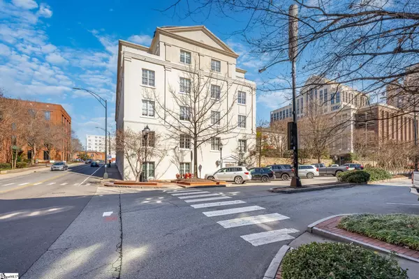 Greenville, SC 29601,100 W Court Street