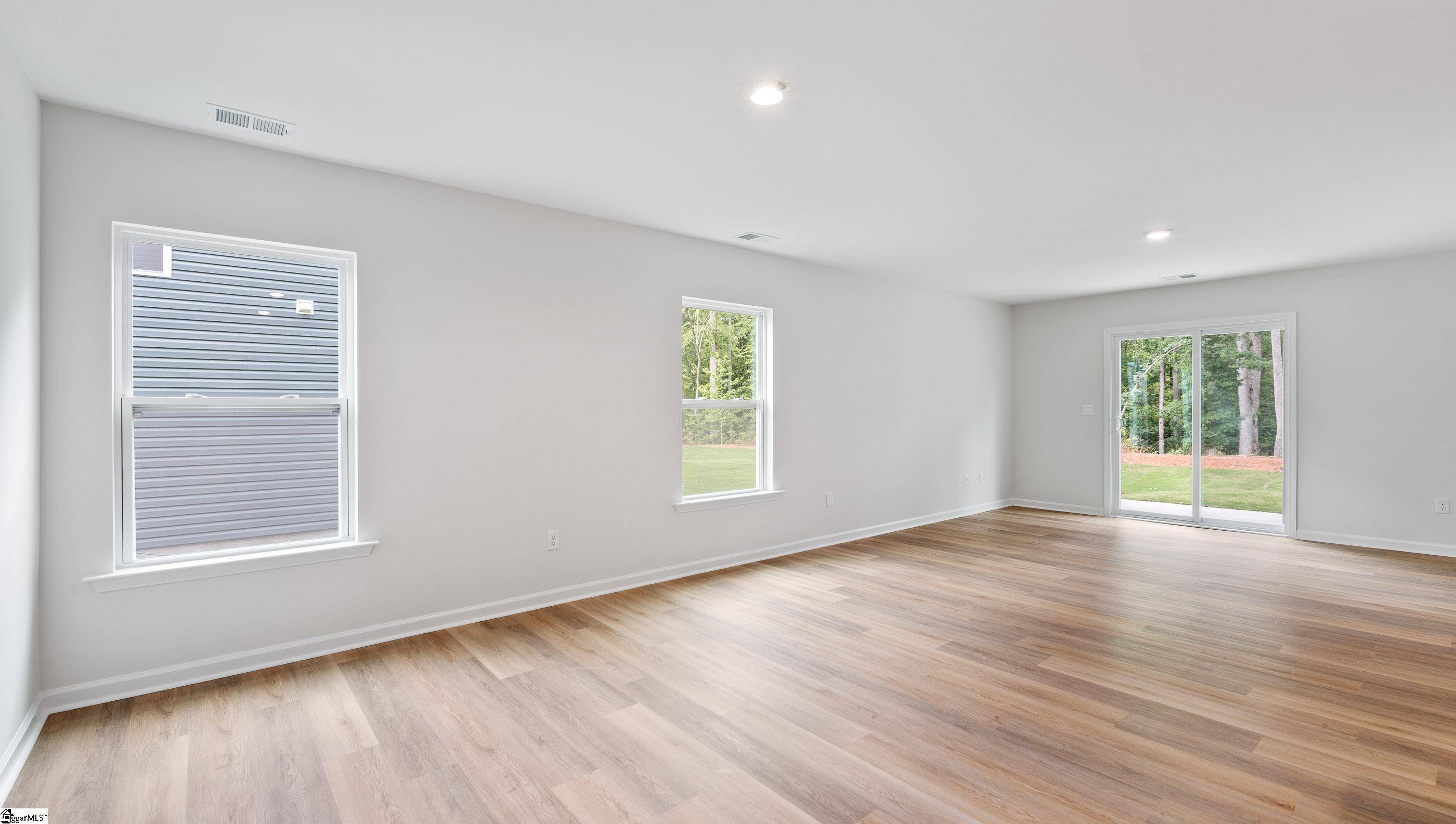 Seneca, SC 29678,102 Licklog Court