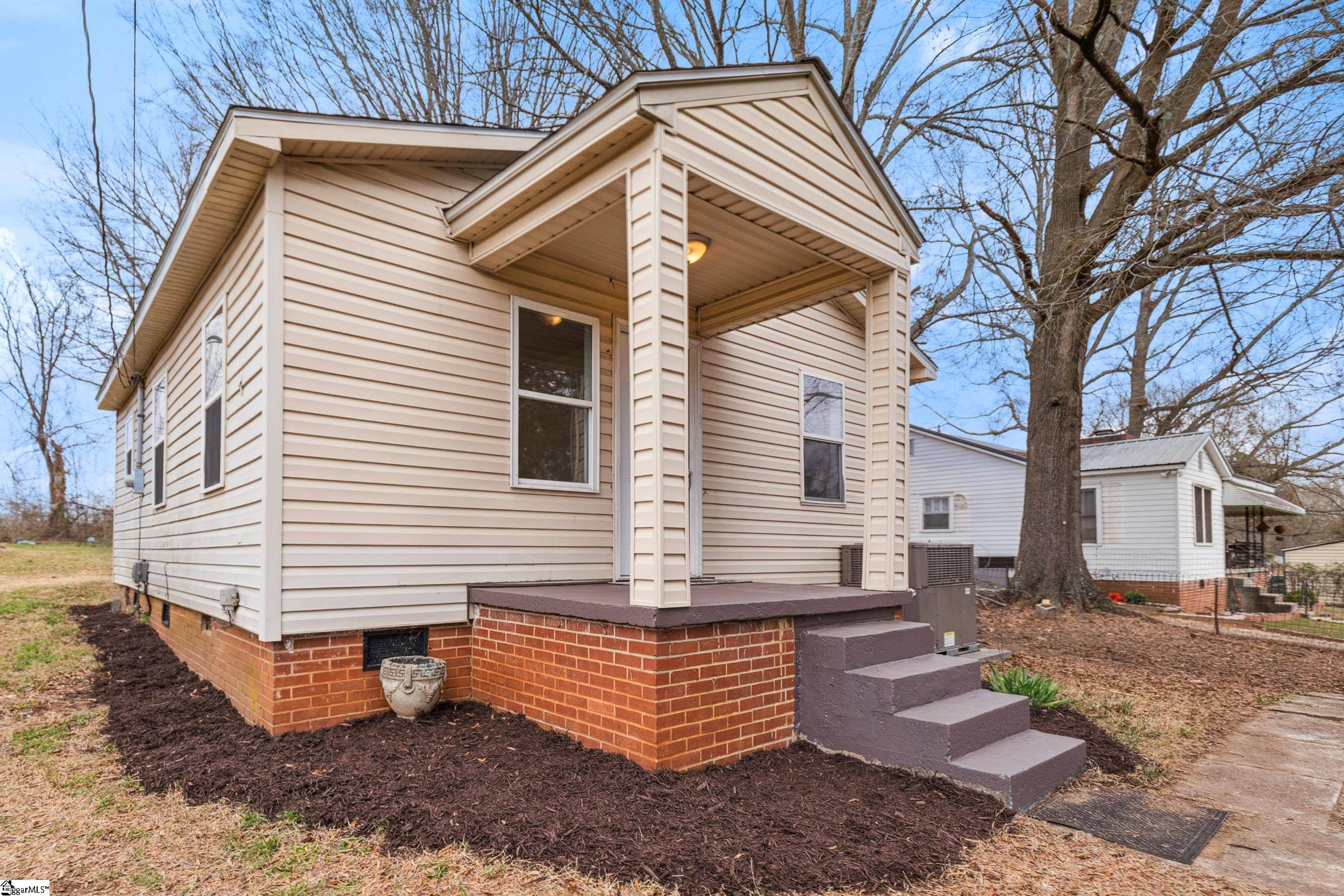 Anderson, SC 29642,315 Hugh Street