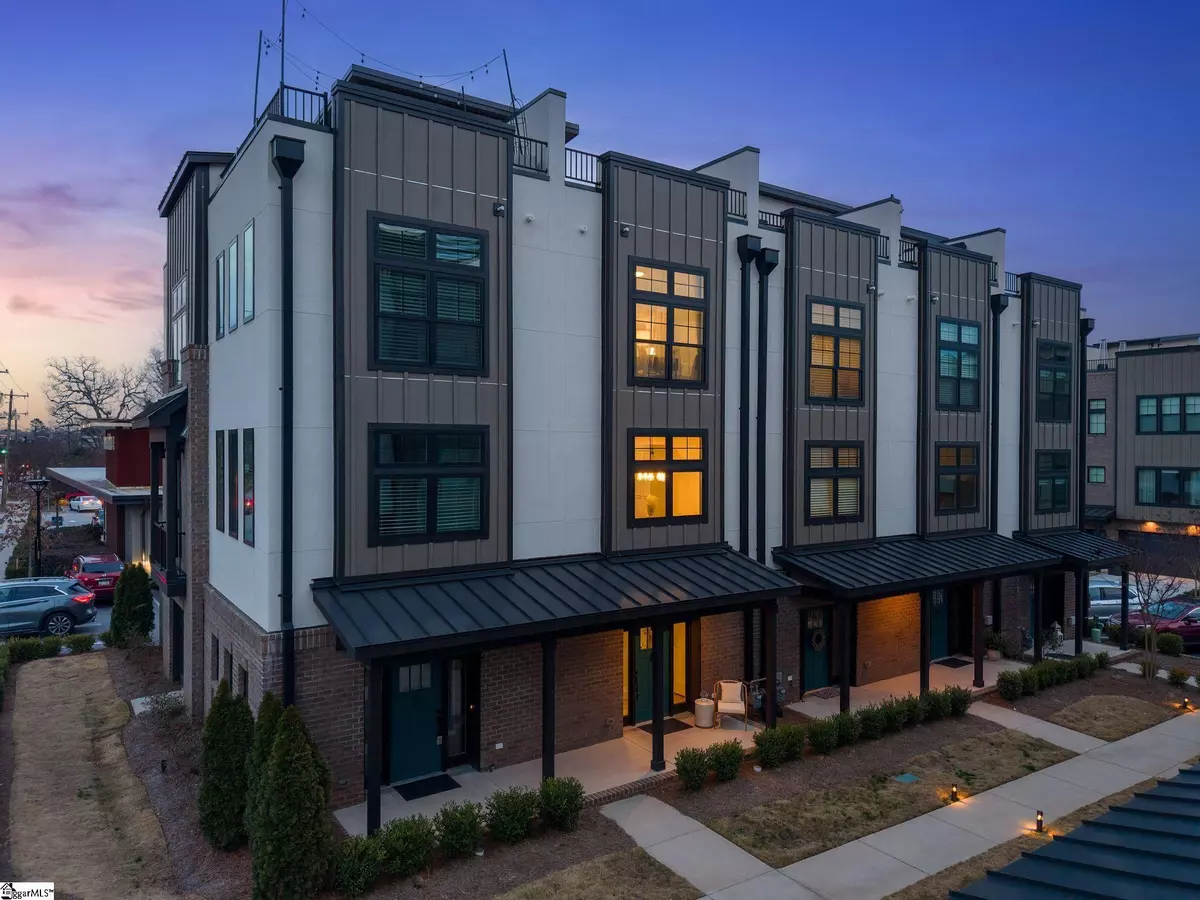 Greenville, SC 29609,121 W Stone Avenue