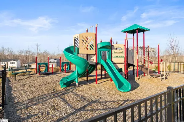 Woodruff, SC 29388,465 Haddon Trail