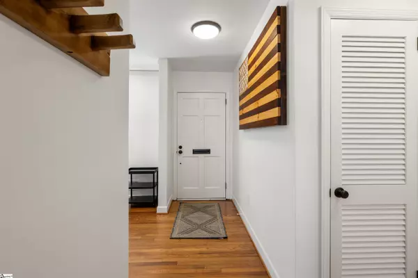 Greenville, SC 29609,504 Dellwood Drive