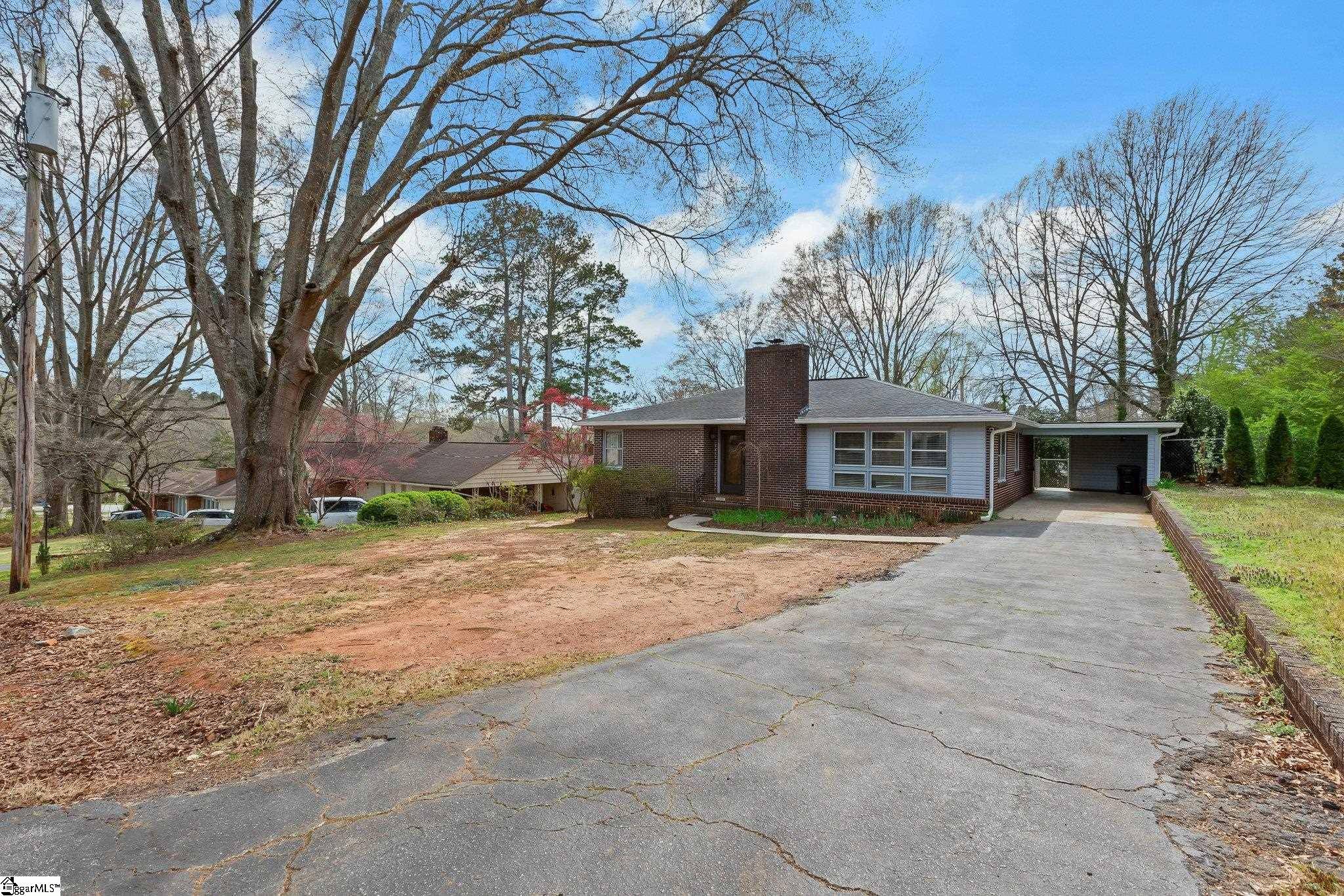 Easley, SC 29640-1335,205 Whitten Street