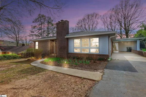 205 Whitten Street, Easley, SC 29640-1335