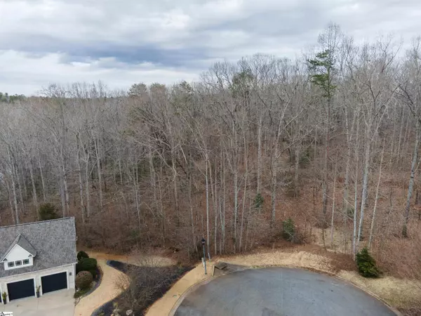 Inman, SC 29349,799 E Long Bay Drive