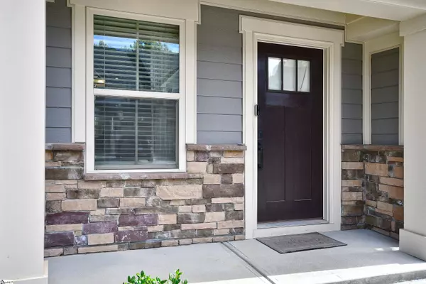 Simpsonville, SC 29680,32 Moss Hollow Way