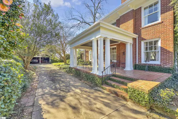 Greenville, SC 29605,18 Crescent Avenue