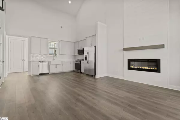 Greenwood, SC 29649,109 Cottage Lane