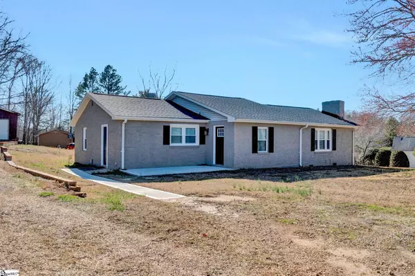 1003 Gravley Road, Pickens, SC 29671