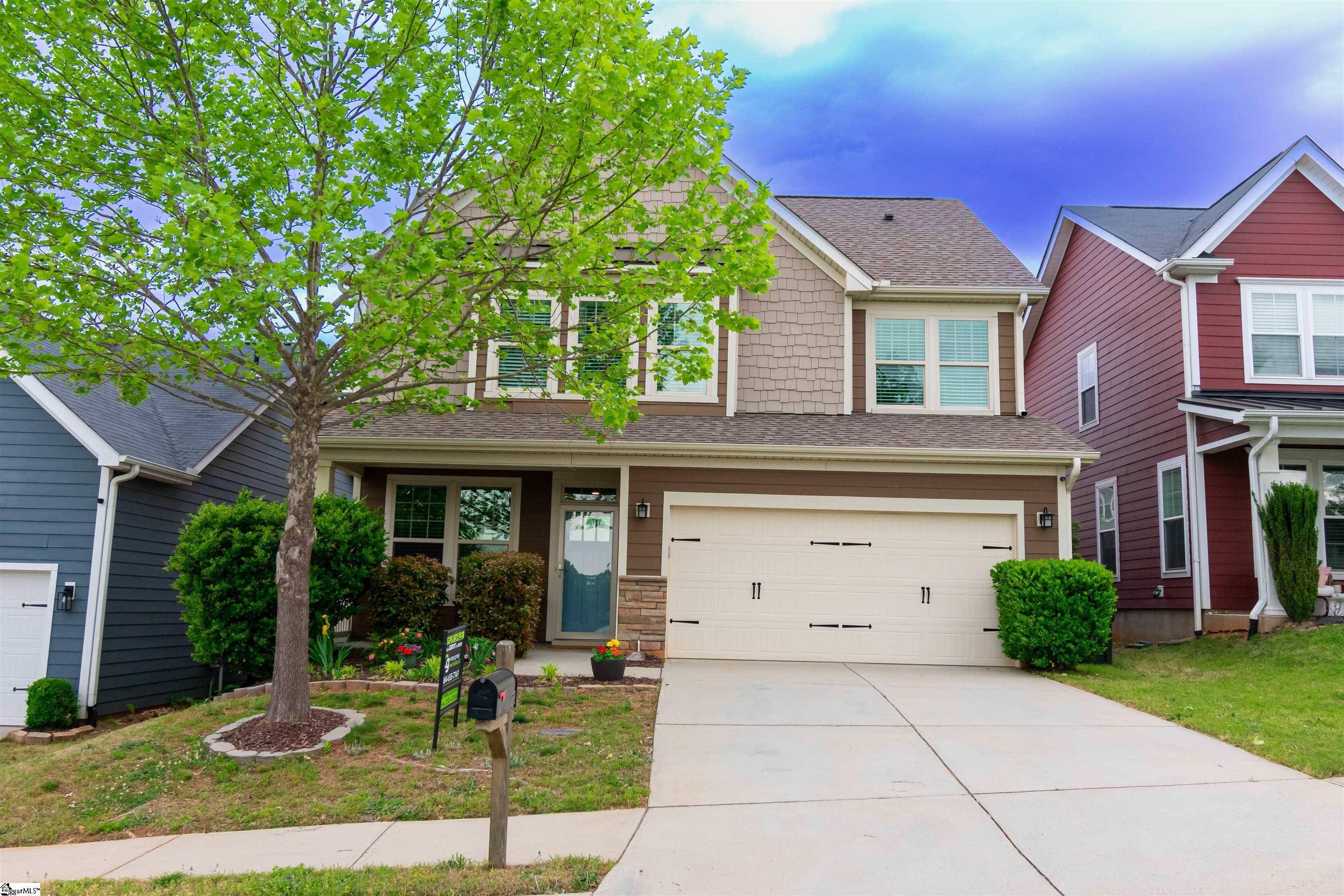 Greer, SC 29651,22 Kelvyn Street