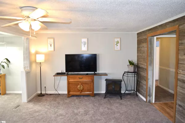 Pelzer, SC 29669,147 Eastview Road