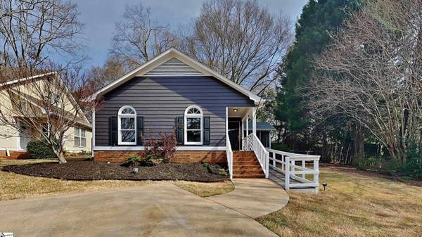 20 Woodbine Court, Spartanburg, SC 29307