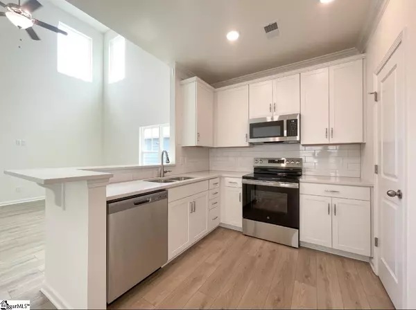 Simpsonville, SC 29680,667 Columbus Circle