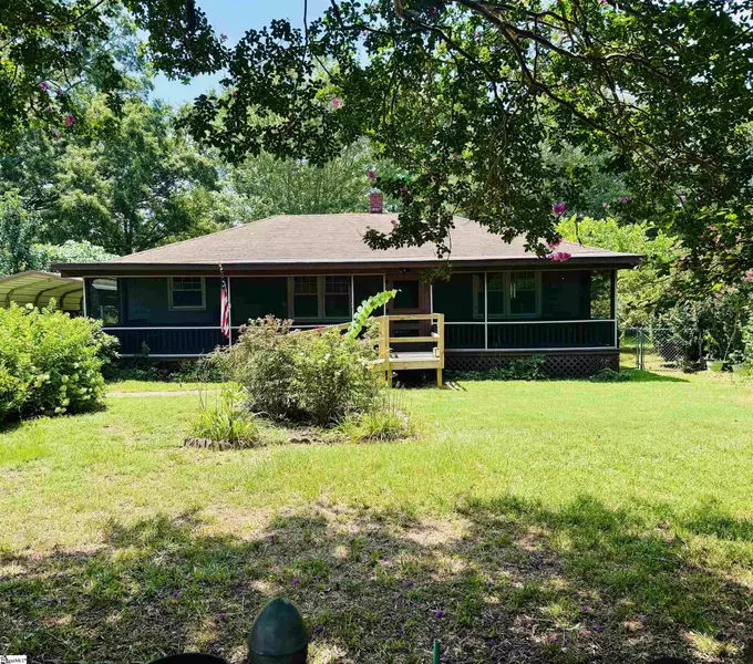 203 Givens Street, Fountain Inn, SC 29644