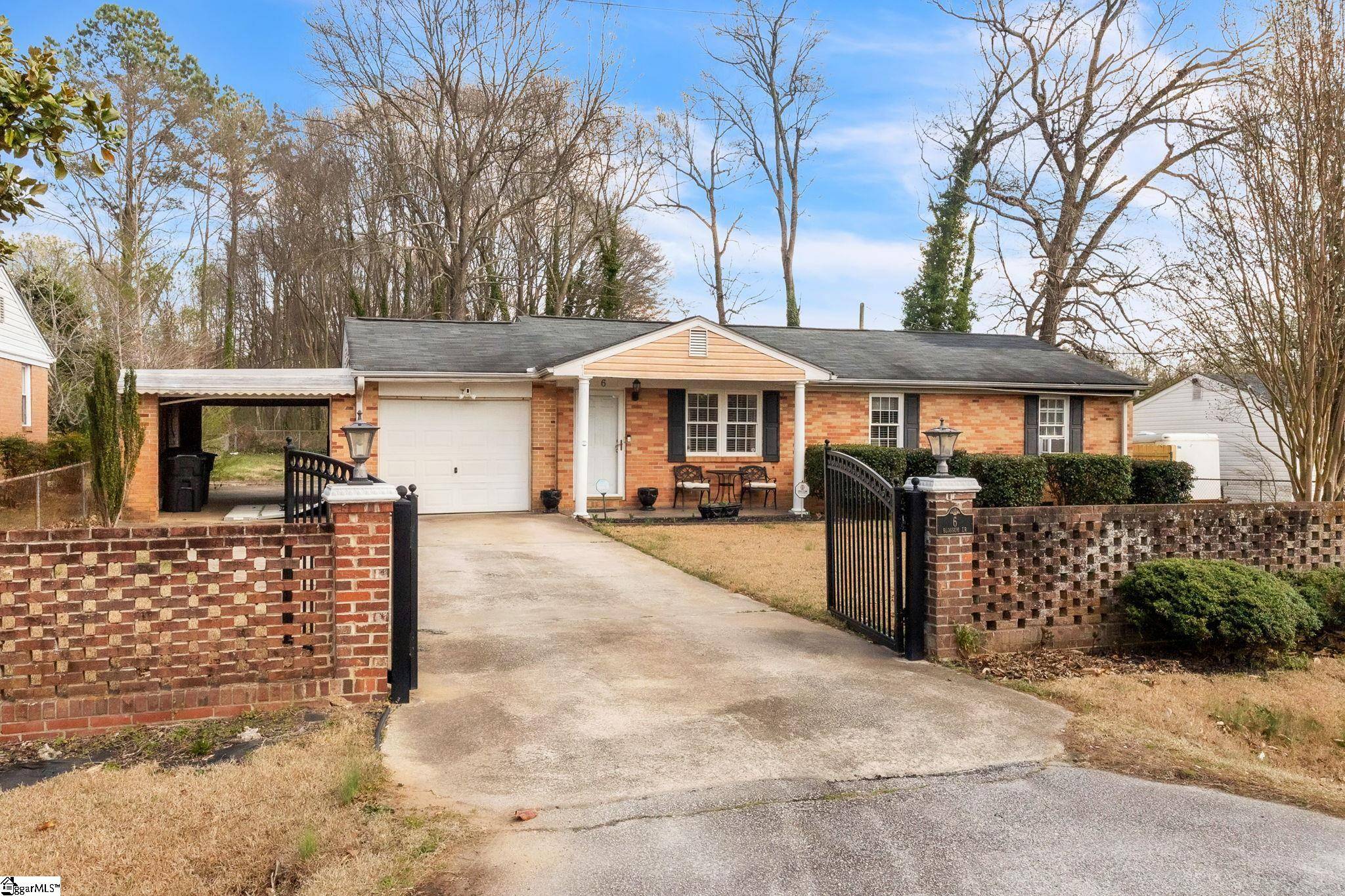 Greenville, SC 29605,6 Blossom Drive