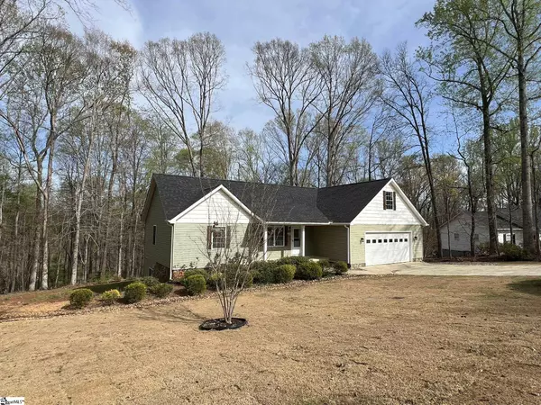 Easley, SC 29640,120 Georges Knoll