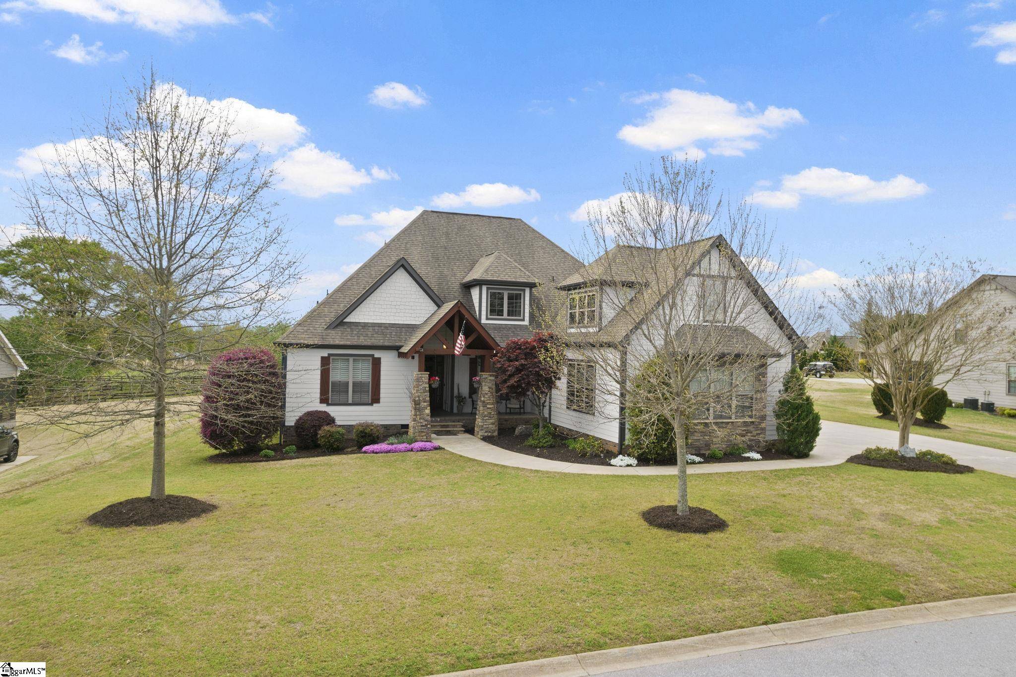 5 Hunters Landing Drive, Greer, SC 29651