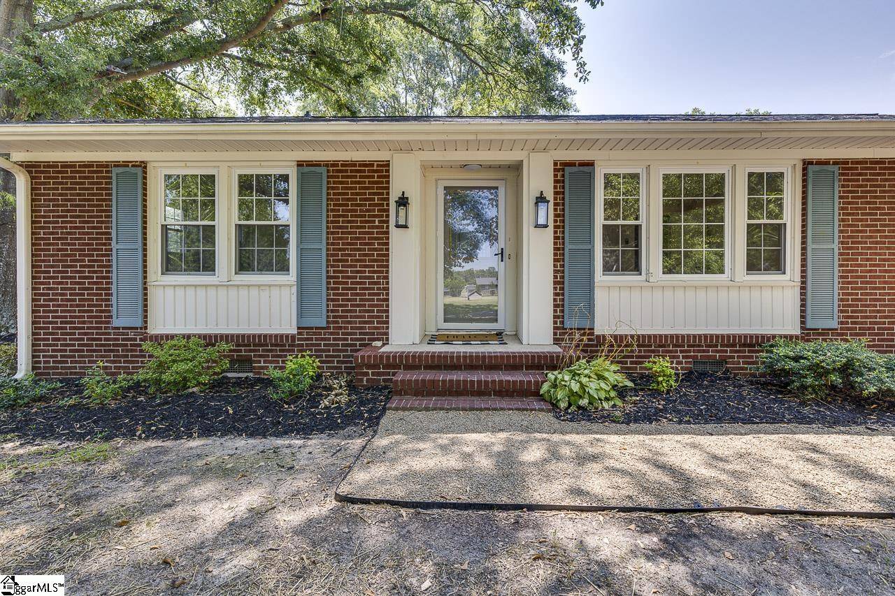 Williamston, SC 29697,141 Breazeale Drive