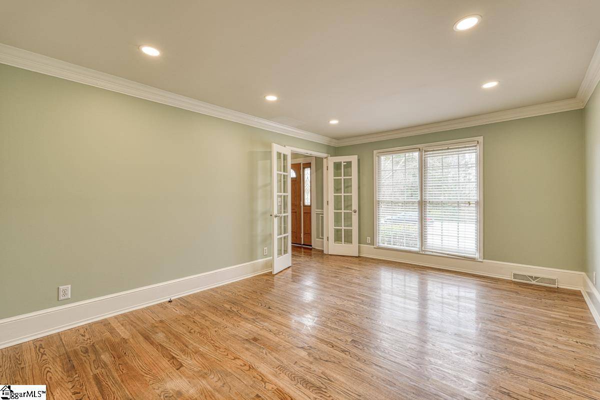 Spartanburg, SC 29301,1215 Shadowood Drive