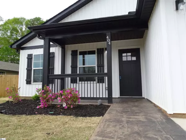 Chesnee, SC 29323,404 W Manning Street