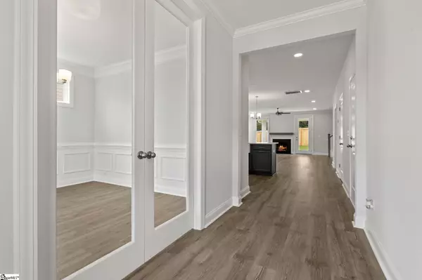 Simpsonville, SC 29680,118 Bucklick Creek Court