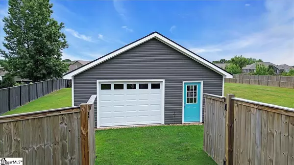 Inman, SC 29349,407 Braeburn Fields Court