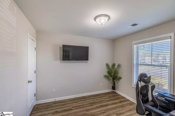 Fountain Inn, SC 29644,300 Anduin Way