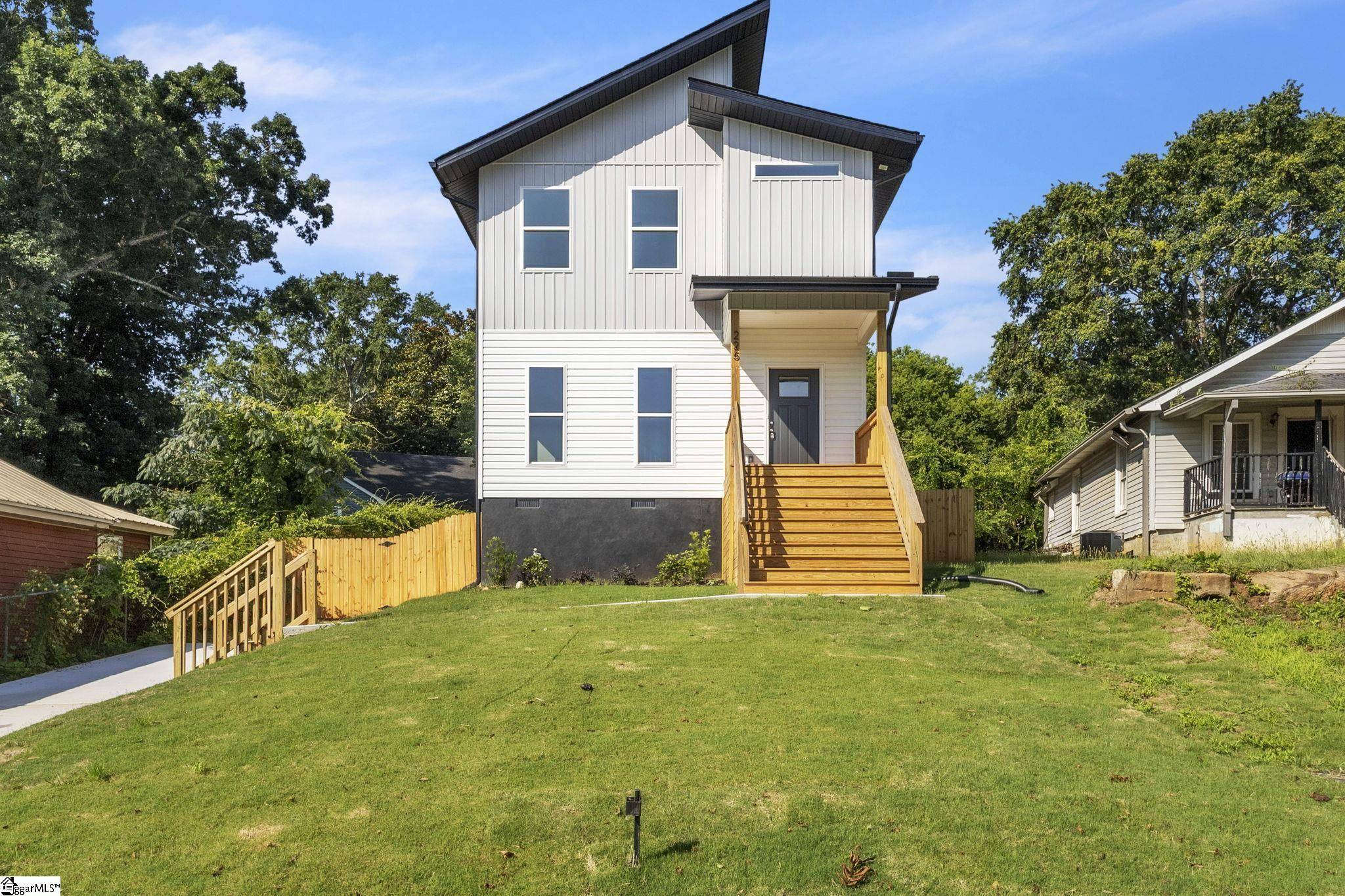 225 Goodrich Street, Greenville, SC 29611