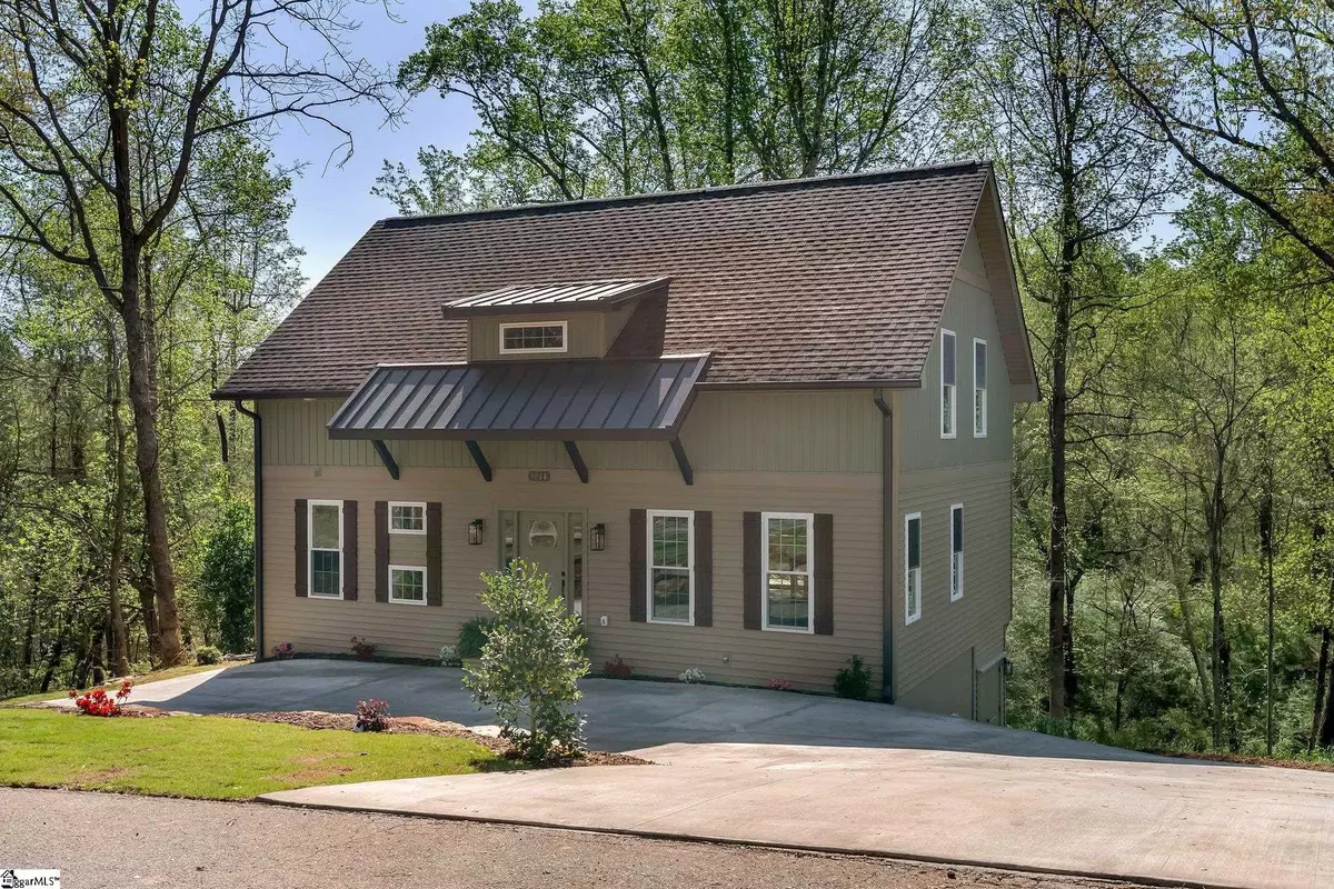 Seneca, SC 29678,3064 Woodale Drive