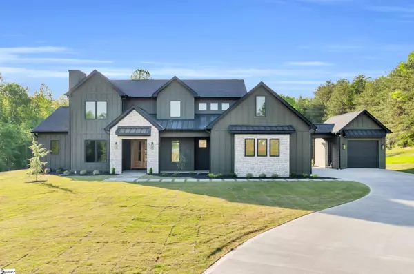 545 E Airport Road, Greer, SC 29651