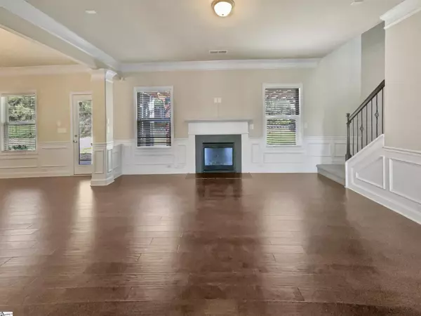 Spartanburg, SC 29301,596 Cromwell Drive