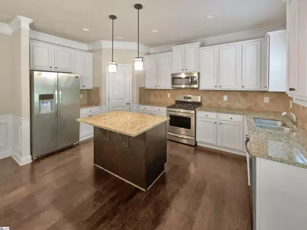 Spartanburg, SC 29301,596 Cromwell Drive