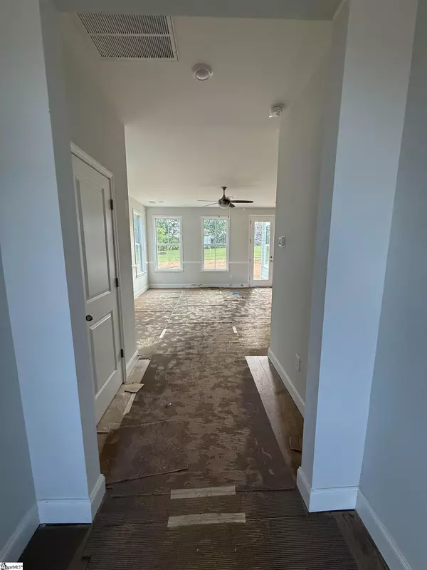 Simpsonville, SC 29681,10 Gressette Place