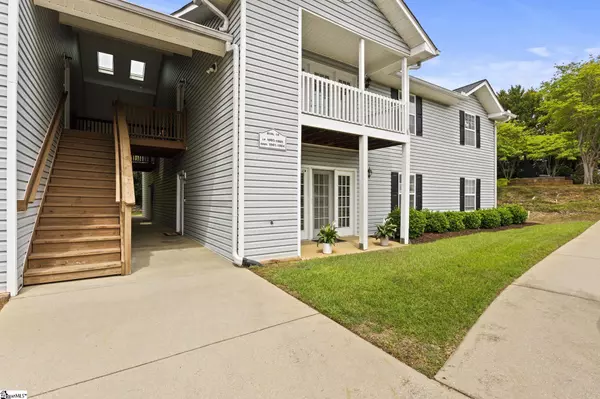 Greer, SC 29650,1004 Pelham Square Way