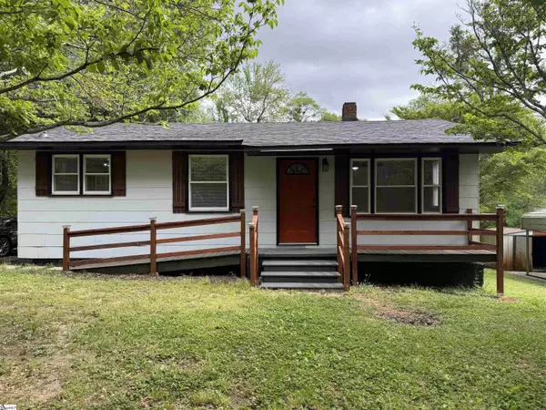 7 Pine Lane, Inman, SC 29349