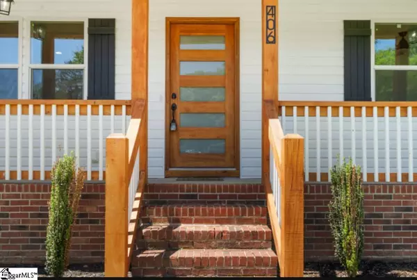 Landrum, SC 29356,406 Campbell Avenue