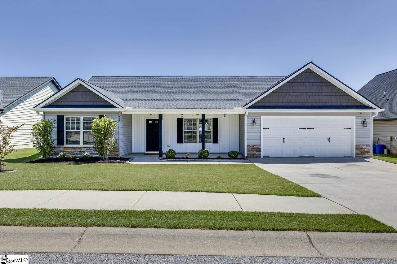 229 Lockeland Park Drive, Simpsonville, SC 29681