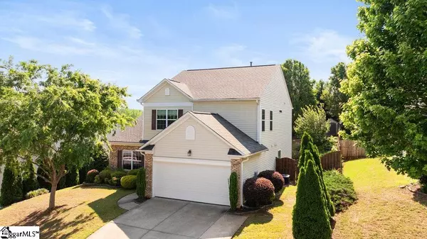 136 Chandler Crest Court, Greer, SC 29651