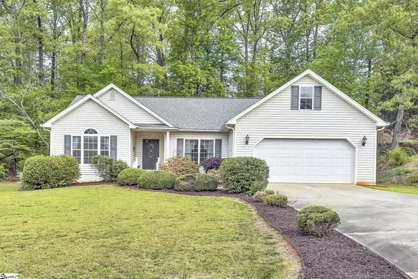 201 Cedar Creek Lane, Seneca, SC 29678
