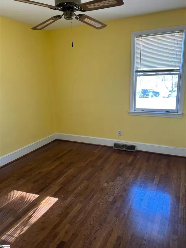 Spartanburg, SC 29307,1585 Old Charlotte Road