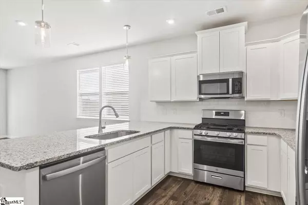 Inman, SC 29349,2050 Zanes Creek Drive