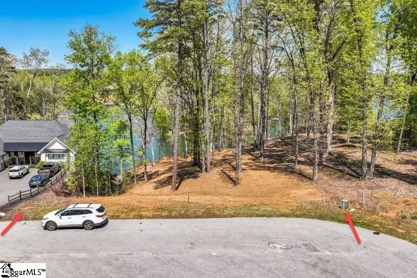5 Little Keowee Boulevard, West Union, SC 29696