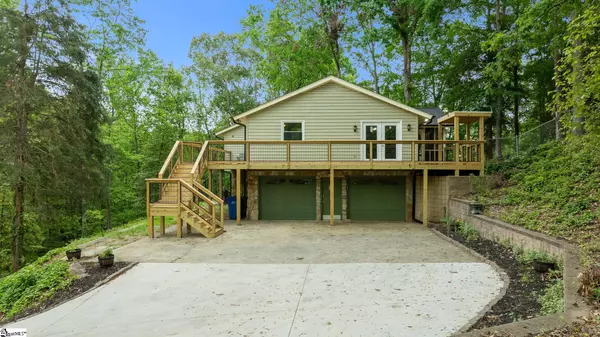 Greenville, SC 29611,328 Eastcliffe Way