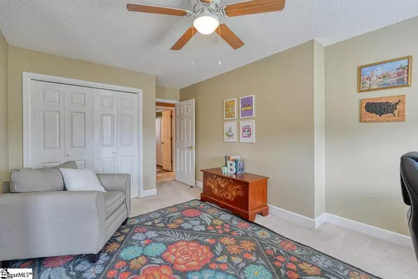 Moore, SC 29369,225 W Killarney Lake